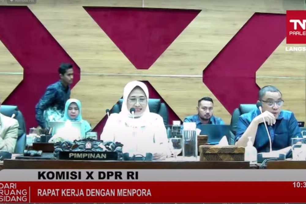 Komisi X DPR RI setujui permohonan naturalisasi Thom Haye, Maarten Paes, dan Ragnar Oratmangoen / Tangkapan Layar YouTube.