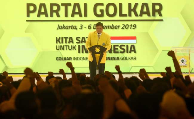  Tiga Menteri Jokowi Berebut Kursi Partai Beringin