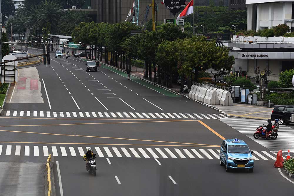  Lalu Lintas di DKI Jakarta Lengang Saat Hari Pertama Puasa Ramadan