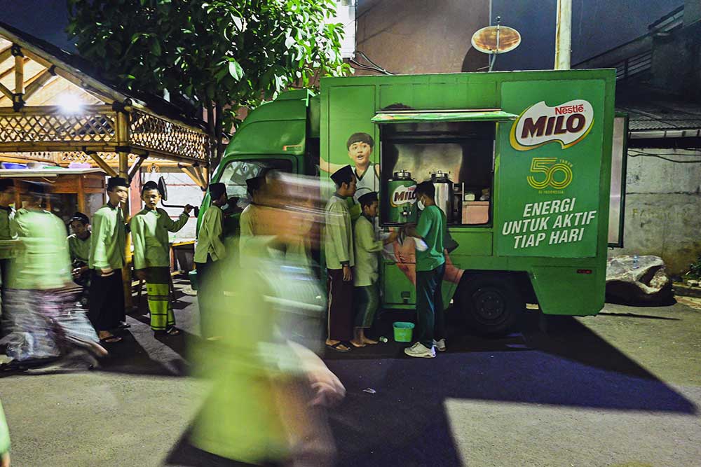  Nestle MILO Berikan Donasi Bagi 500.000 Anak Indonesia Selama Bulan Ramadan Untuk Energi Kuat Puasa