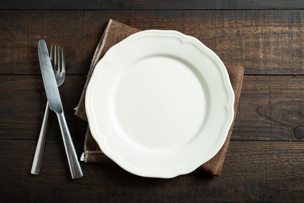  5 Hal yang Membatalkan Puasa Selain Makan dan Minum