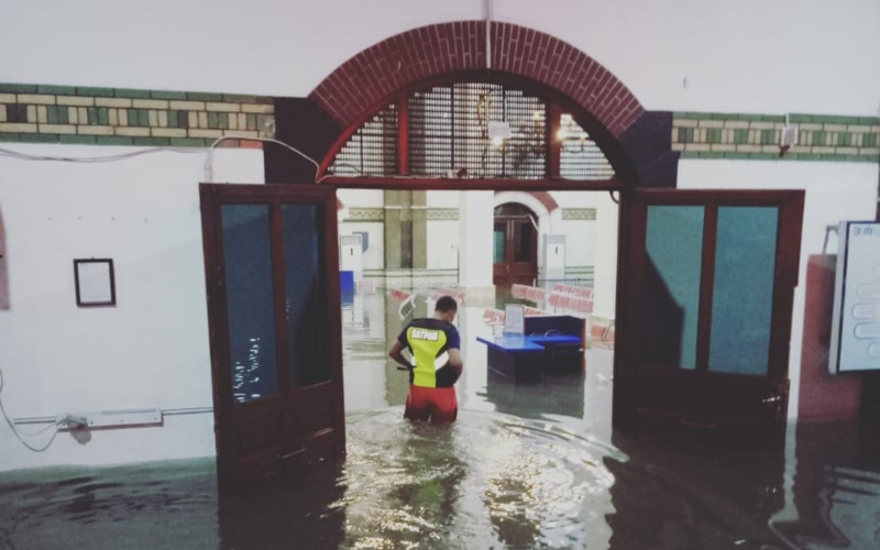  Update Banjir Semarang 15 Maret, Kondisi Terkini Stasiun Tawang-Stasiun Alastua