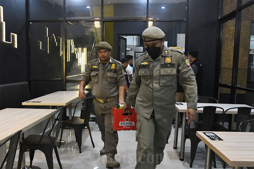  Razia Minuman Keras di Bekasi