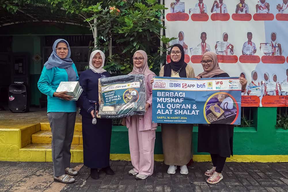  Berbagi Mushaf di Bulan Suci Ramadhan 1445 H