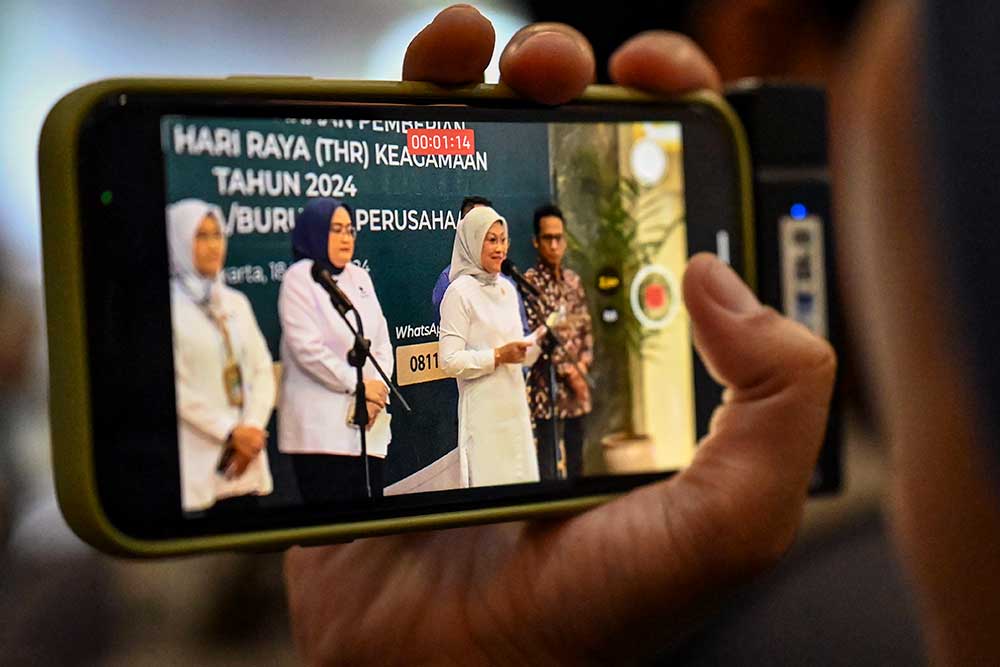  Menaker Ida Fauziyah Minta Perusahaan Bayar THR Pekerja Paling Lambat H-7 Idul Fitri