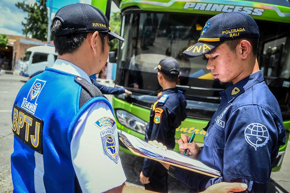 Jelang Arus Mudik, Dinas Perhubungan Melakukan Uji Kelaikan Pada bus Antar Kota Antar Provinsi (AKAP)