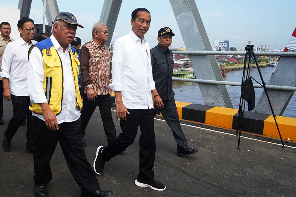  Presiden Joko Widodo Resmikan Duplikasi Jembatan Kapuas di Pontianak