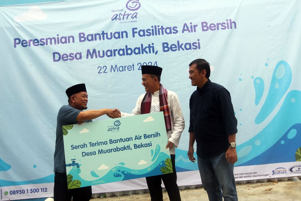  Asuransi Astra Resmikan Sarana Air Bersih di Bekasi