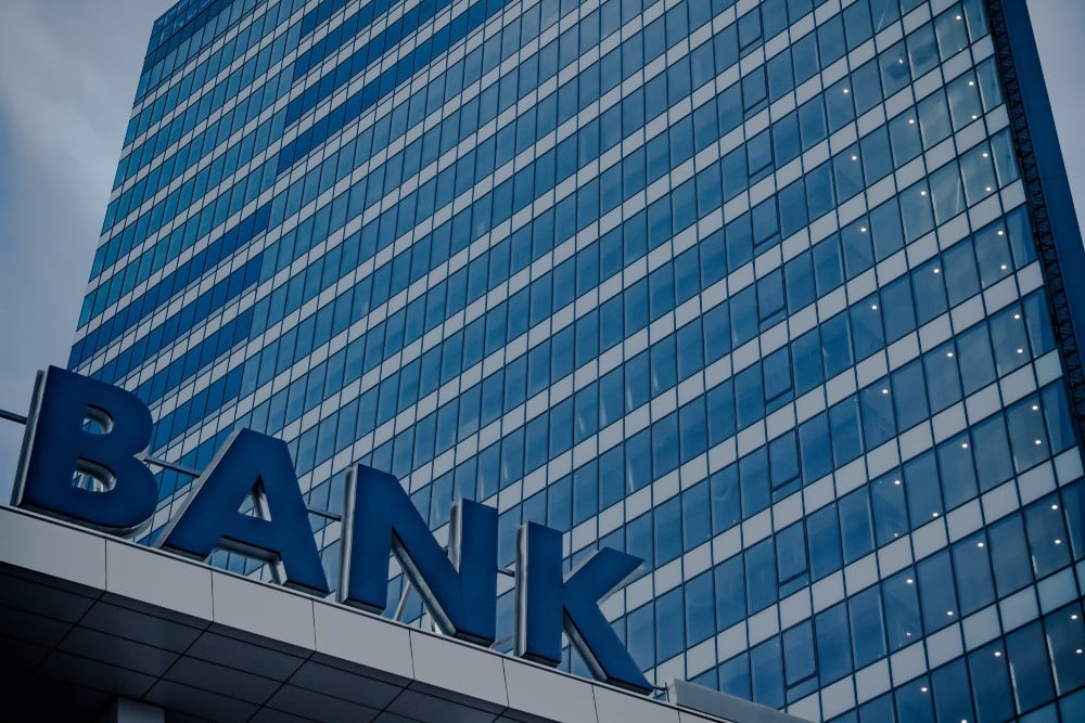  Bahu Membahu LPS dan OJK Tangani Bank Bangkrut Tahun Ini