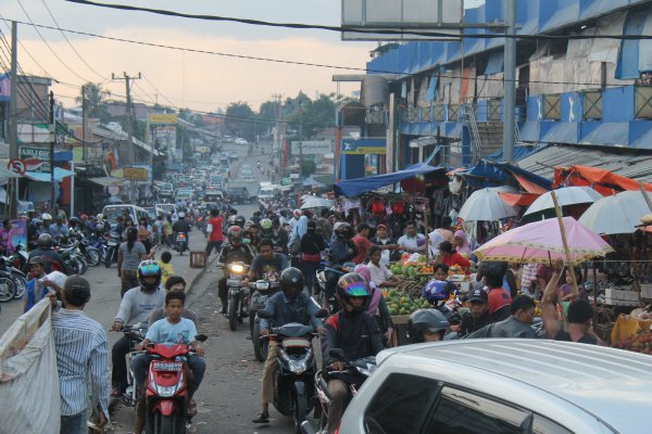  Pemerintah Antisipasi Kemacetan di Jalur Pantura Cirebon