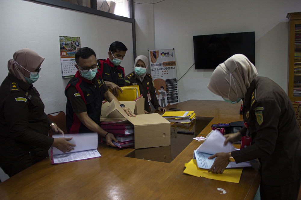  Kejati Sita Satu Buku Agenda di Ruang Sekdaprov Sumbar