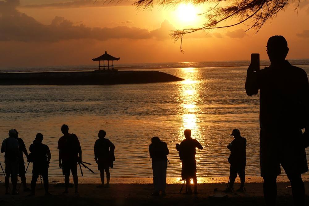  Sandiaga Ungkap Baru 40% Wisman di Bali yang Bayar Dana Retribusi
