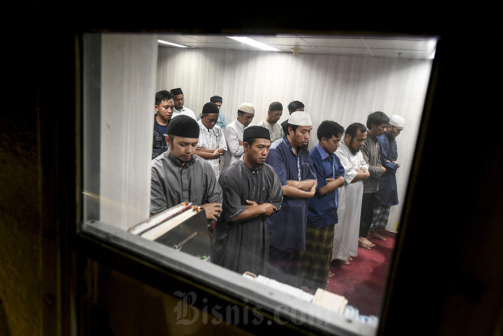  Suasana Ramadhan di Anjungan Lepas Pantai PHKT
