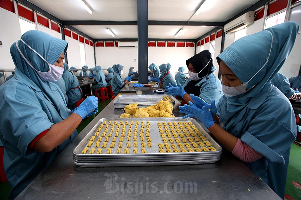  Produksi Kue Kering di Bandung Meningkat