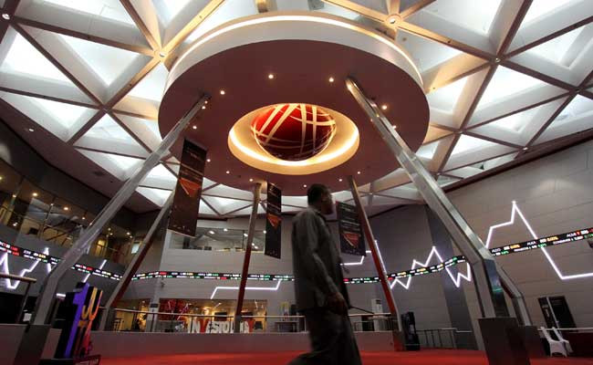  Milestone Penting Pasar Modal Menuju Usia Emas