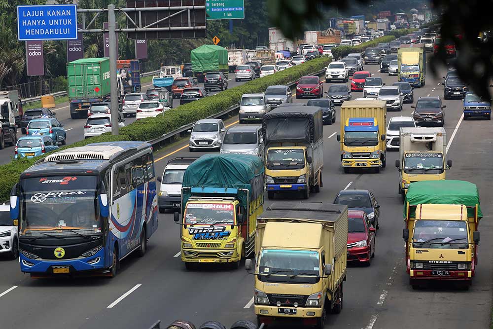  Mulai 5 April Korlantas Polri Terapkan Pembatasan Operasional Kendaraan Angkutan Barang