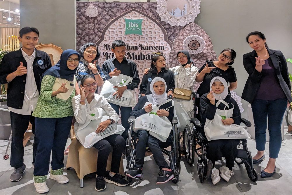  Ibis Styles Semarang Simpang Lima Rayakan Ramadan Bersama YPAC