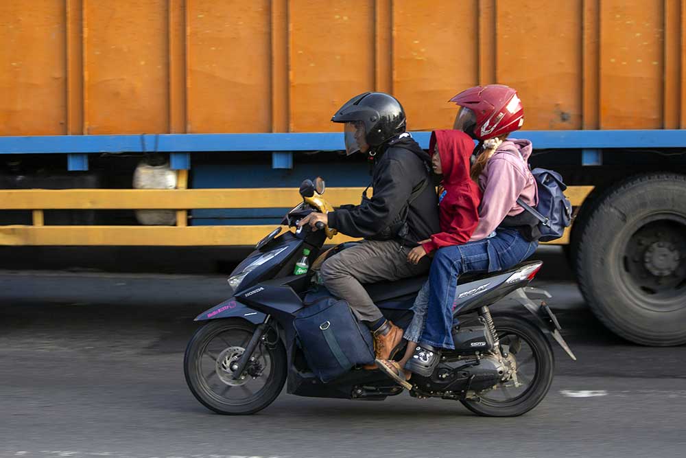  Hindari Kepadatan Lalu Lintas, Sebagian Pemudik Pemotor Memilih Mudik Lebih Awal