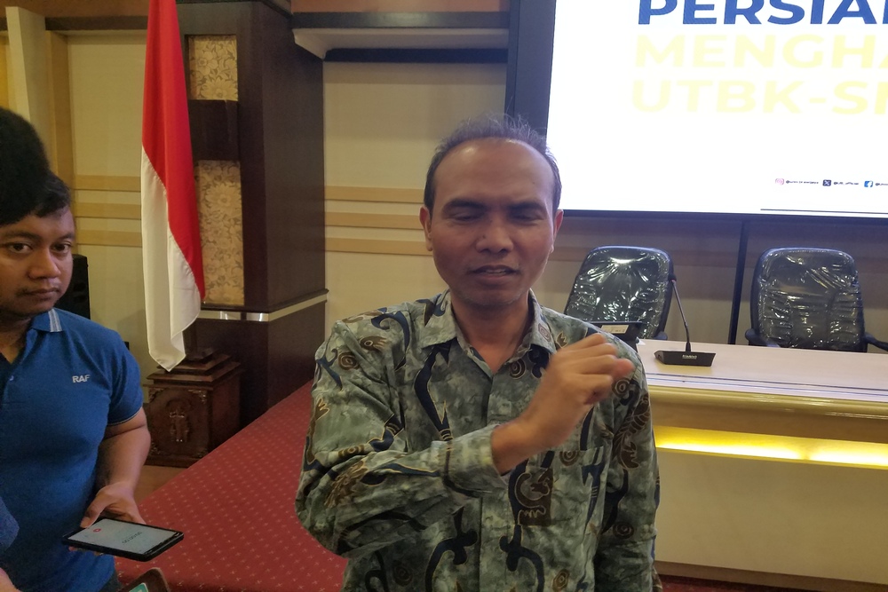 Wakil Rektor Bidang Akademik Universitas Brawijaya, Prof. Imam Santoso, saat memberikan keterangan pers kepada wartawan di Malang, Kamis (4/4/2024)./Bisnis-Choirul Anam.