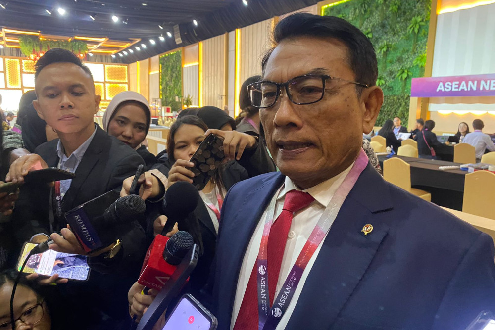 Kepala Kantor Staf Kepresidenan (KSP) Moeldoko meninjau Media Center di Jakarta Convention Center (JCC) Senayan, Selasa (5/9/2023)./Bisnis-Akbar Evandio