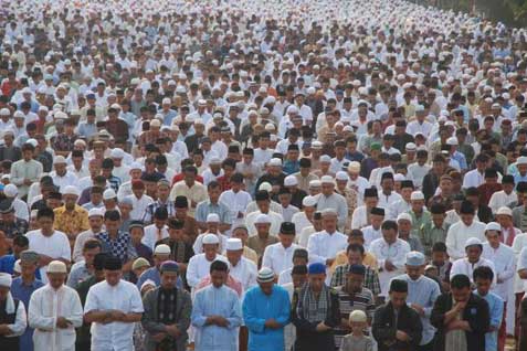  Bacaan Niat Salat Idulfitri Berjamaah dan Sendirian