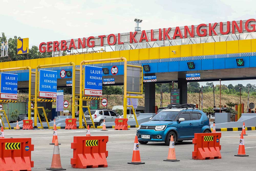  Arus Kendaraan di Gerbang Tol Kalikangkung Semarang Kembali Diberlakukan Dua Arah