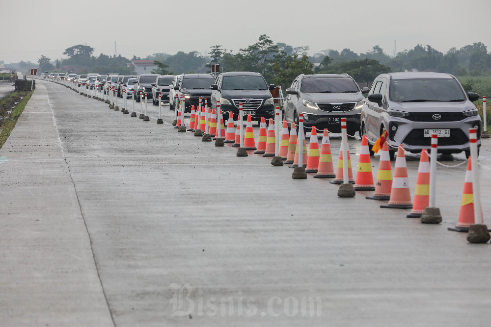  Sejak Dibuka Pada 5 April Lalu, Sebanyak 30.000 Kendaraan Sudah Melintasi Jalan Tol Fungsional Solo-Yogyakarta