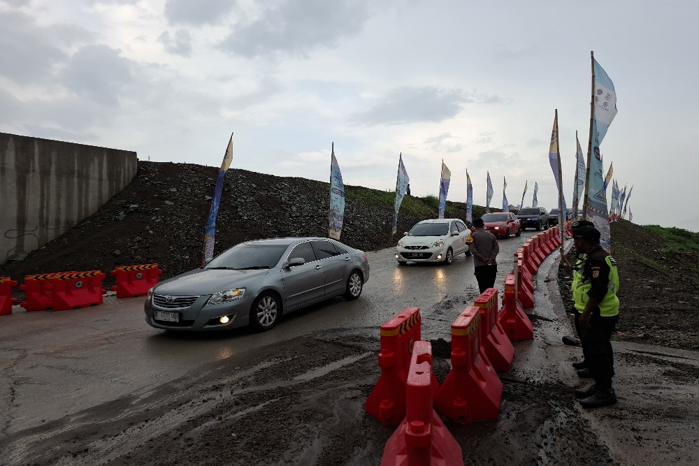  JELAJAH LEBARAN 2024: Kepadatan Terjadi di Rest Area KM 726B Tol Surabaya-Mojokerto