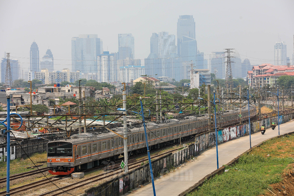  KAI Commuter Line Jabodetabek Diserbu Pengguna Selama Lebaran