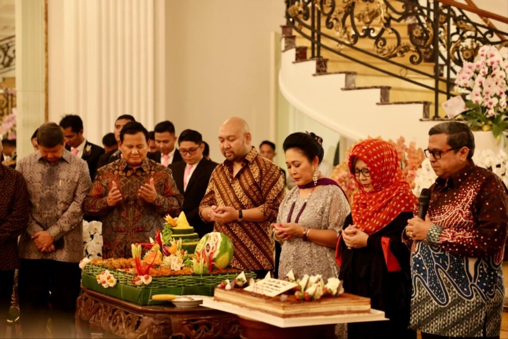  Momen Prabowo Hadiri Ulang Tahun Mantan Istri Titiek Soeharto