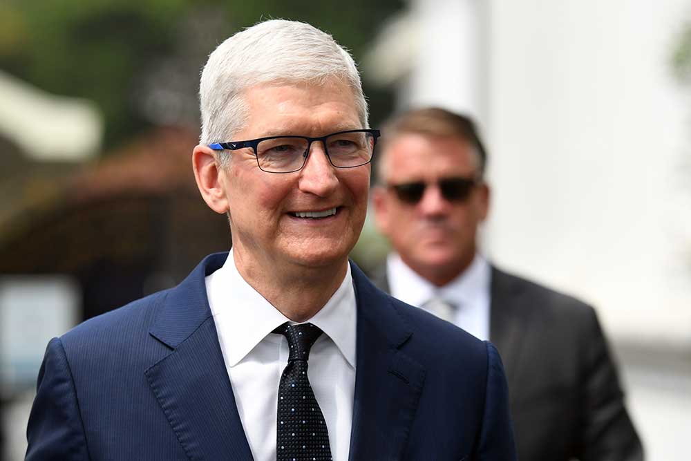 Siasat Tim Cook Tumbuh di Indonesia Saat Penjualan Apple Anjlok di China