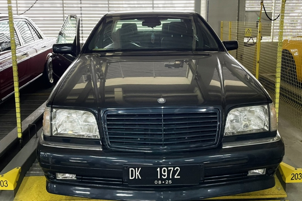  Daftar Barang Lelang KPK dari Kasus Eks Wali Kota Bekasi, Ada Mobil Mercedes-Benz