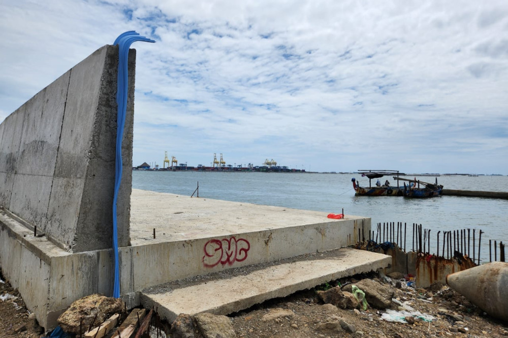  Sheet Pile Kampung Nelayan Tambak Lorok Rampung Juni