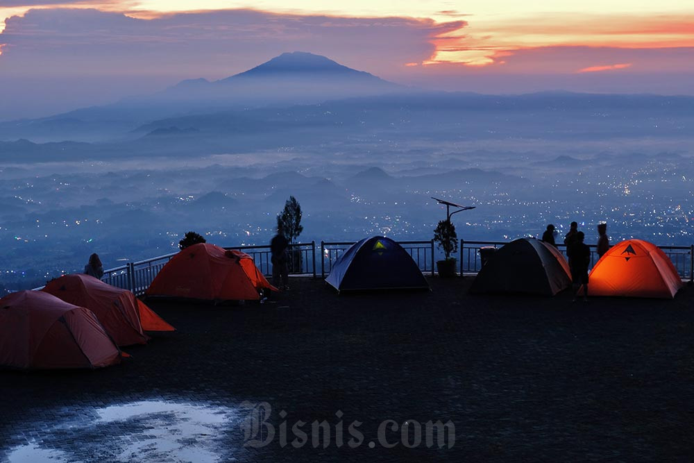  Menikmati Wisata Alam di Embung Bansari