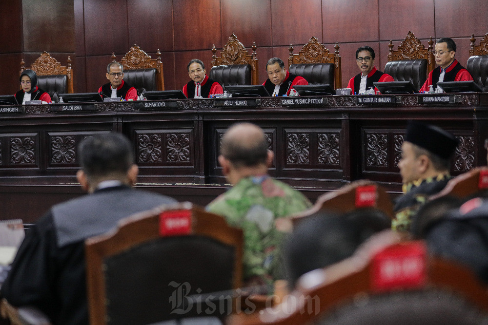  Hakim MK Tepis Dalil 01, Tak Temukan Korelasi Bansos dengan Suara Prabowo-Gibran