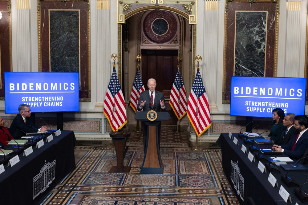  Hubungi Zelensky, Joe Biden Akan Kirim Bantuan Keamanan dan Pendanaan Untuk Ukraina