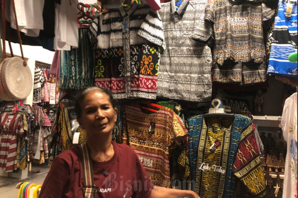  Cerita UMKM di Samosir Saat Pembayaran dengan QRIS, Minta Pengunjung Upayakan Cash