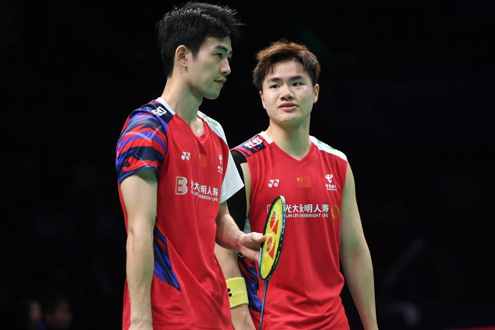 Ganda putra China, Liang Wei Keng/ Wang Chang meraih poin di perempat final Piala Thomas 2024 mengalahkan ganda India. Hasil Perempat Final Piala Thomas 2024: Korea vs Malaysia Seri, China Unggul /Reuters