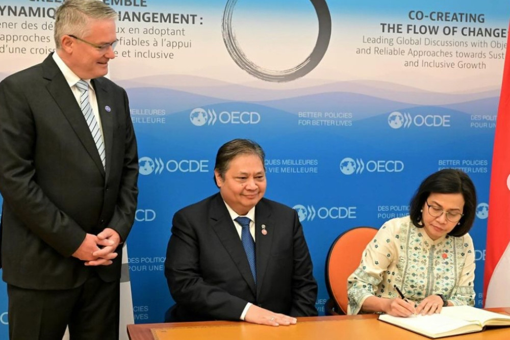  Airlangga dan Sri Mulyani Datangi Markas OECD, Pimpin Aksesi RI Jadi Anggota