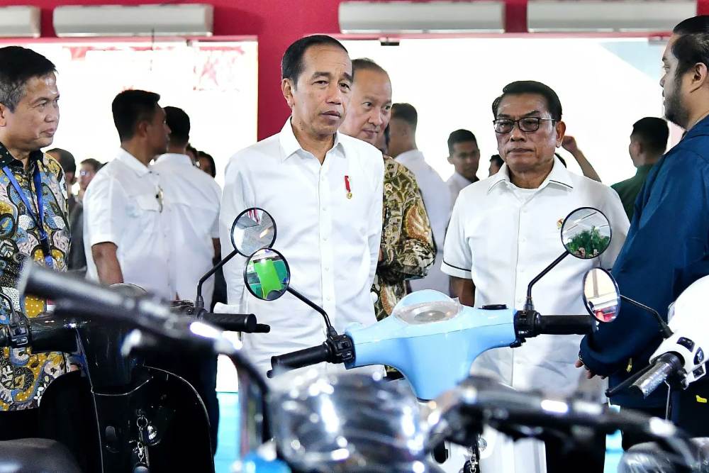  Jokowi Pede Ekosistem Kendaraan Listrik di RI Segera Terbentuk