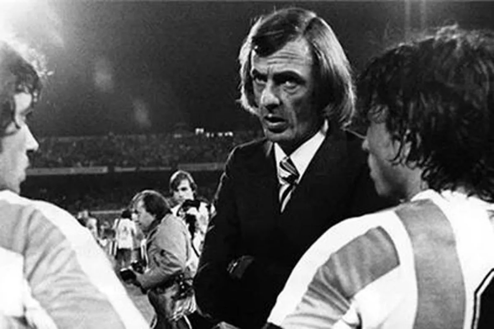  Pelatih yang Bawa Argentina Juara Piala Dunia 1978, Cesar Luis Menotti Meninggal Dunia