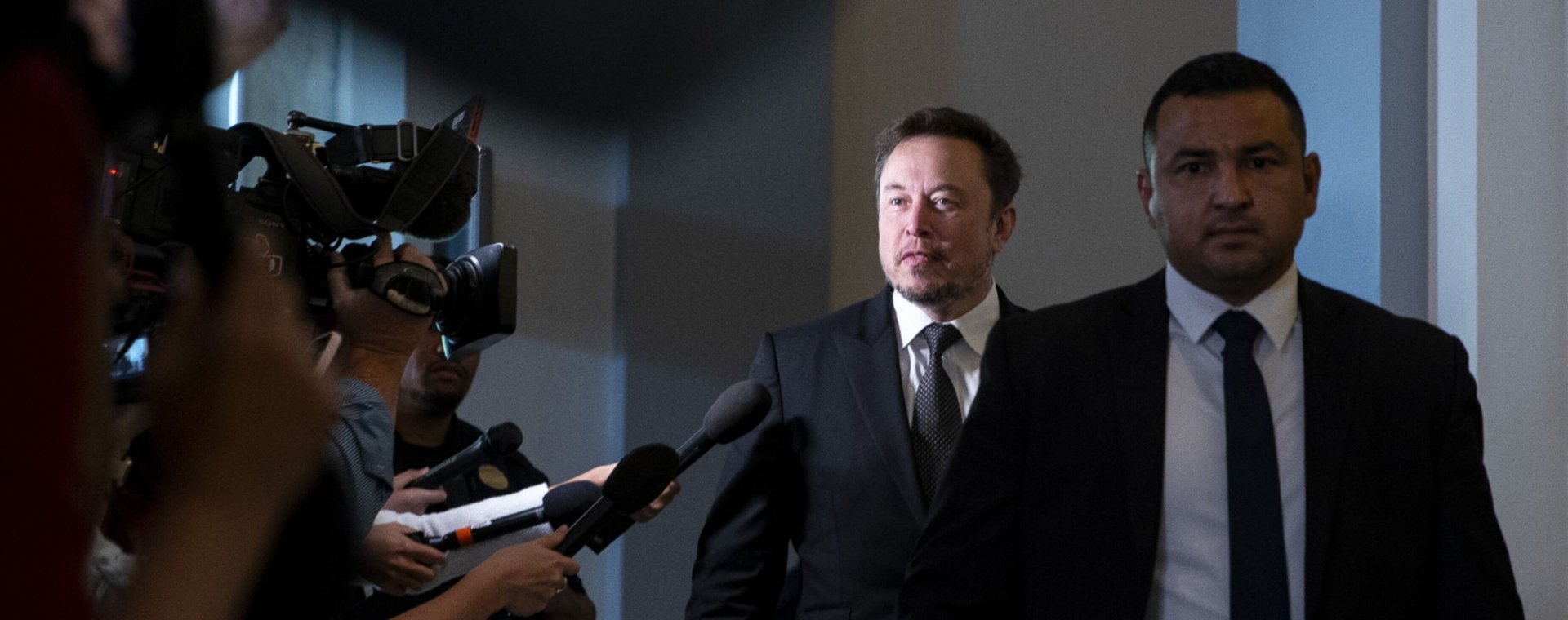  Elon Musk Pulangkan Petinggi Tesla ke China, Imbas Penjualan Mobil Listrik Turun
