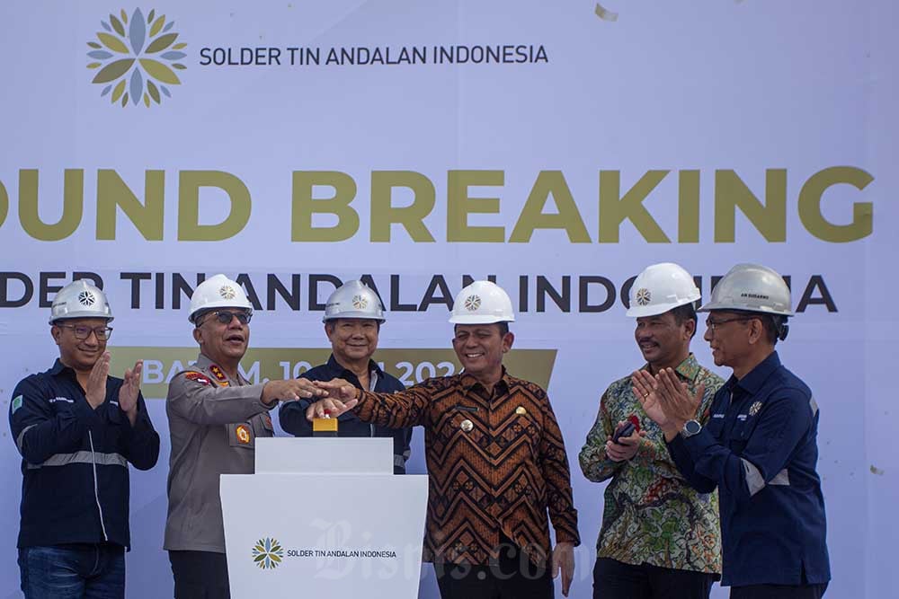  Pembangunan Pabrik Tin Solder