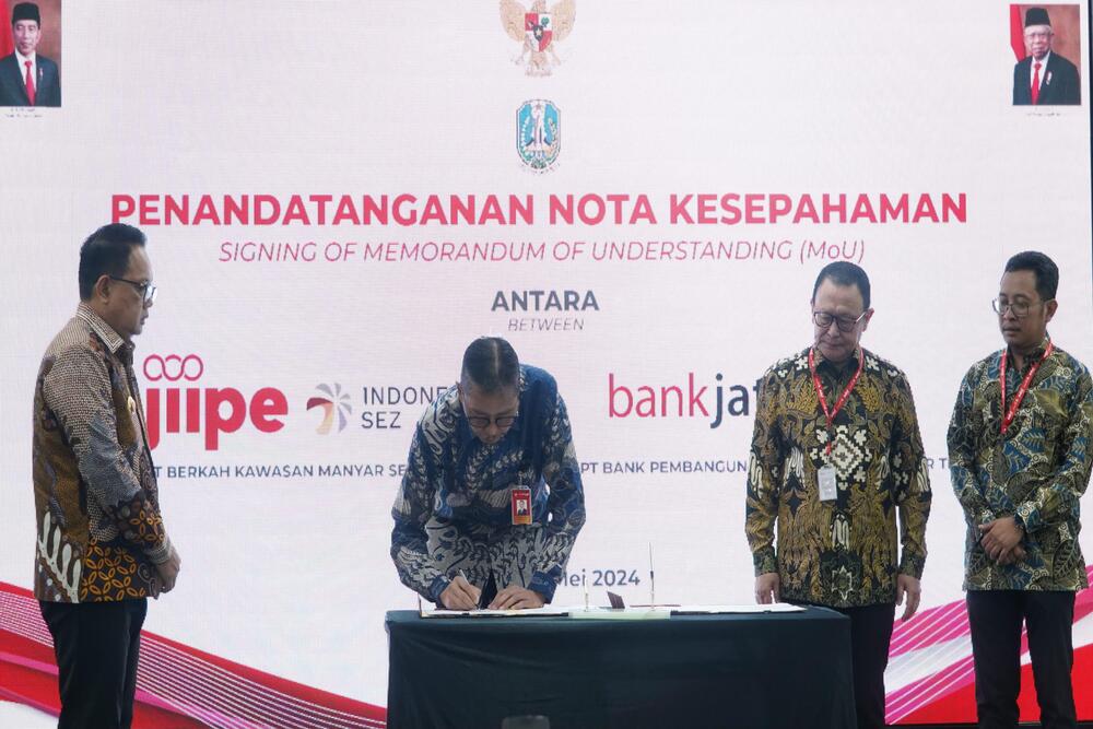  Bank Jatim Kerja Sama Kelola Layanan Jasa Keuangan Kawasan Industri JIIPE