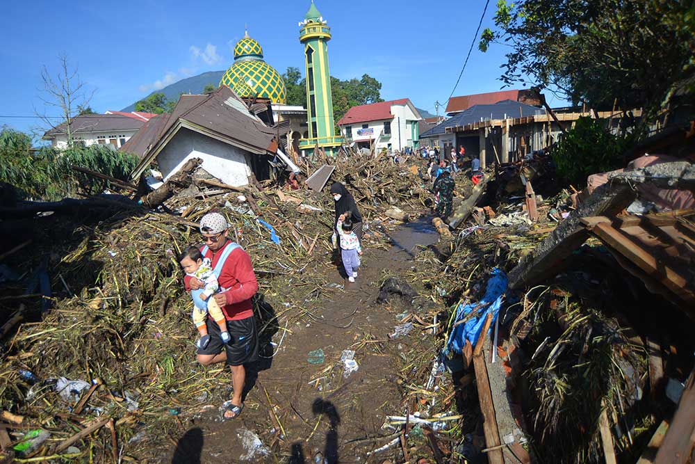  Tim SAR Gabungan Masih Melakukan Pencarian Korban Banjir Bandang di Sumatra Barat