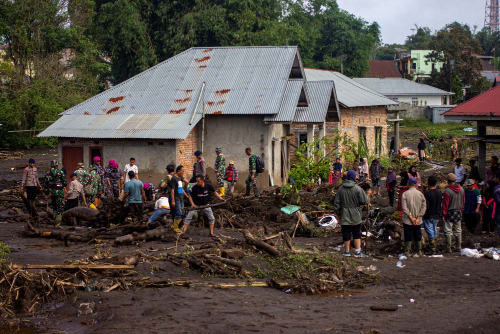  20 Korban Banjir Bandang Lahar Dingin di Sumbar Masih Belum Ditemukan