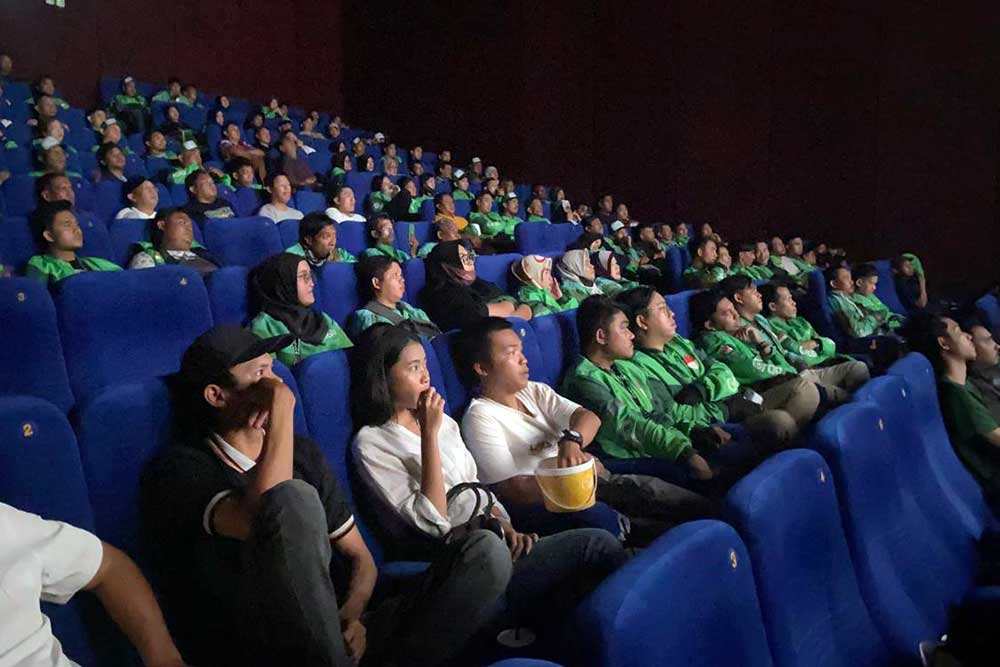  Nonton Bareng Film Siksa Kubur Bersama Ribuan Mitra Pengemudi dan Merchant Grab di 18 Kota