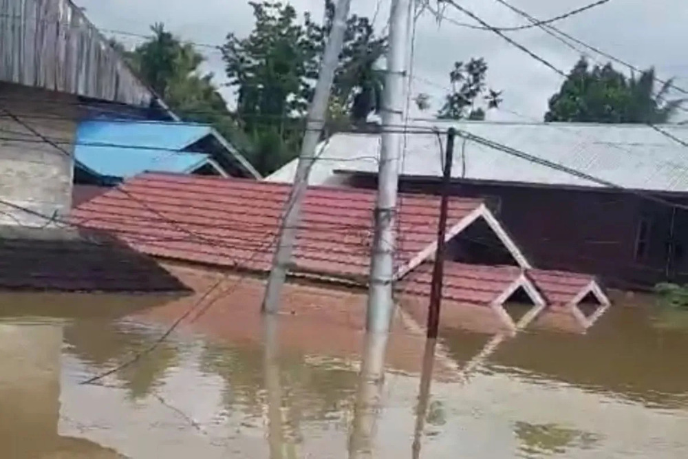  Banjir Mahakam Hulu Mencapai Tinggi Dua Meter, Logistik Dimobilisasi