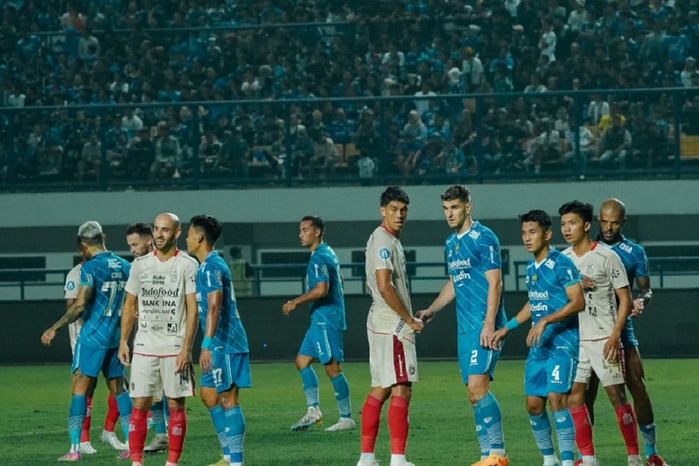 Menegangkan! Persib vs Bali United: Teco Siapkan Strategi Terbaru