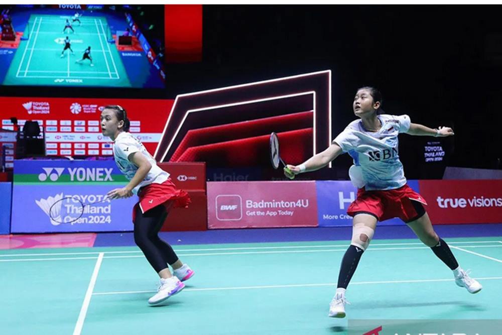 Febriana Dwipuji Kusuma/Amallia Cahaya Pratiwi akan berlaga di final Thailand Open 2024. Update Jadwal Final Thailand Open 2024, Minggu 19 Mei: Ana/Tiwi vs Thailand/Antara